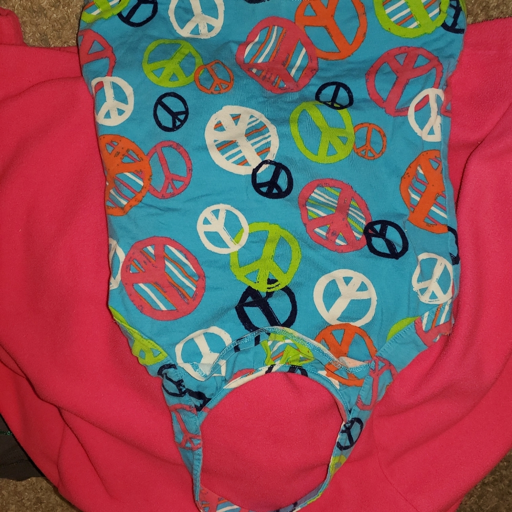 4 items - Picture 2 of 4